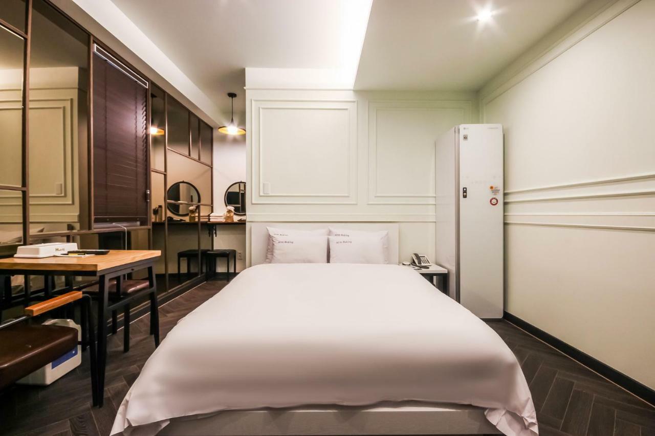 Hotel Making Кванджу Экстерьер фото